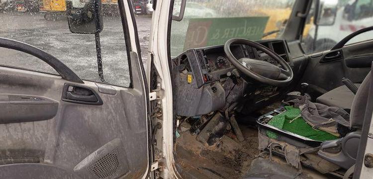 ISUZU SERIE N BLANC BE-772-TY