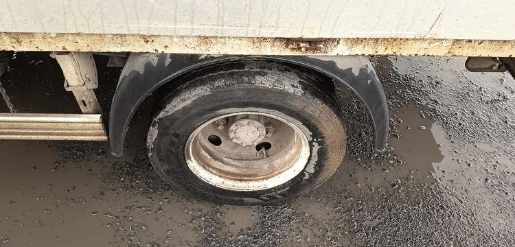 ISUZU SERIE N BLANC BE-772-TY