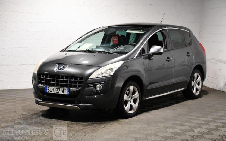 PEUGEOT 3008 1,6 HDI 110 PREMIUM GRIS BL-027-WT
