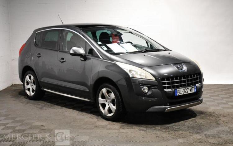 PEUGEOT 3008 1,6 HDI 110 PREMIUM GRIS BL-027-WT