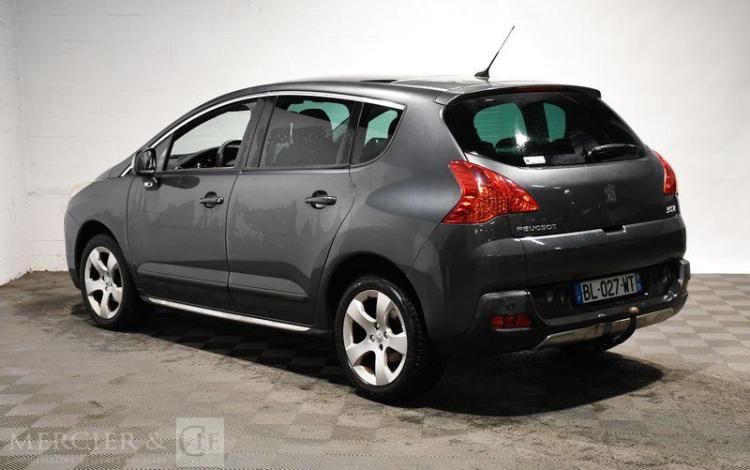 PEUGEOT 3008 1,6 HDI 110 PREMIUM GRIS BL-027-WT