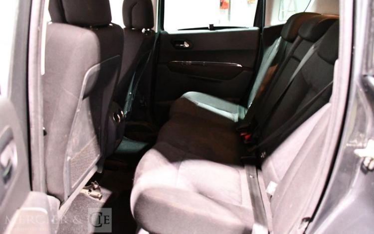 PEUGEOT 3008 1,6 HDI 110 PREMIUM GRIS BL-027-WT