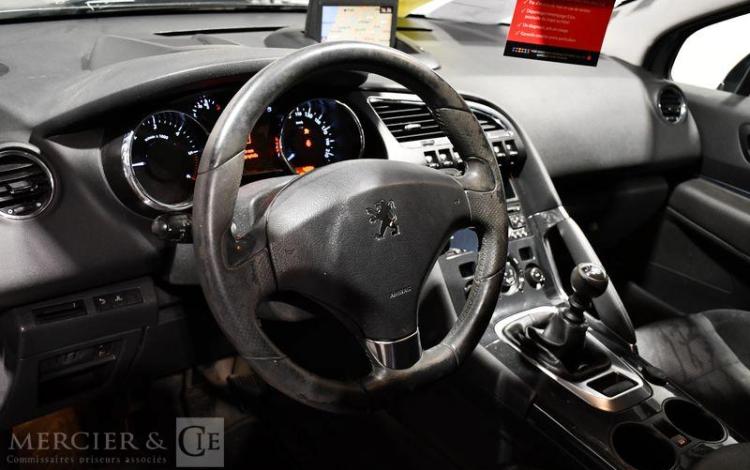 PEUGEOT 3008 1,6 HDI 110 PREMIUM GRIS BL-027-WT