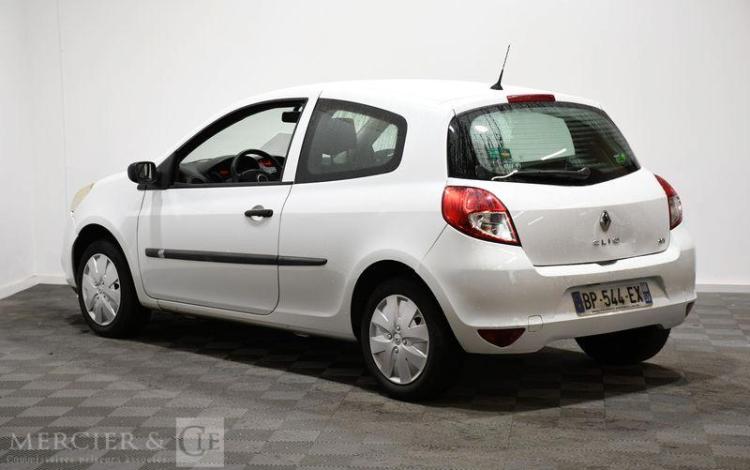 RENAULT CLIO STE 1.5 DCI 75CH AIR BLANC BP-544-EX