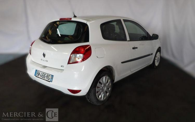 RENAULT CLIO STE 75CH AIR  BW-466-RG