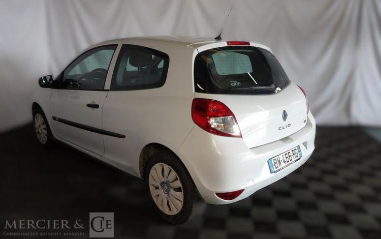 RENAULT CLIO STE 75CH AIR  BW-466-RG