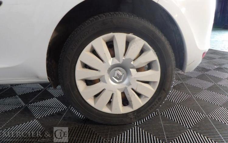 RENAULT CLIO STE 75CH AIR  BW-466-RG