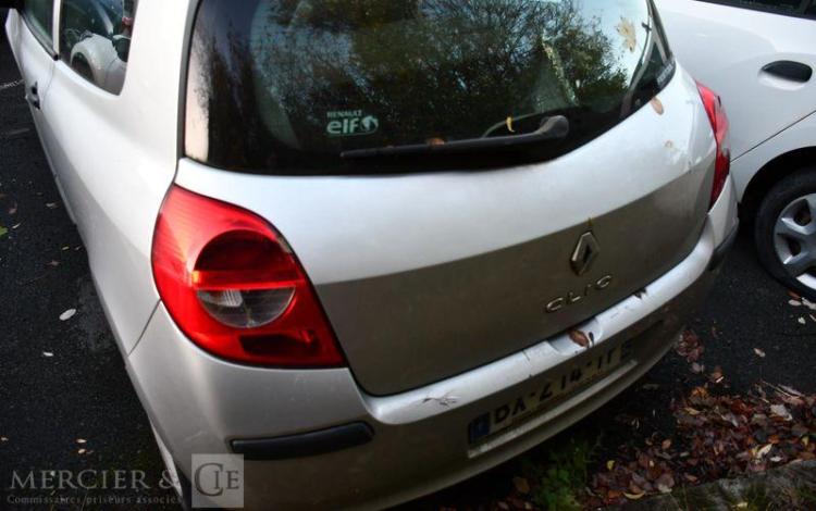 RENAULT CLIO DERIV VP – POUR PIECES SANS CARTE GRISE GRIS BX-214-TP
