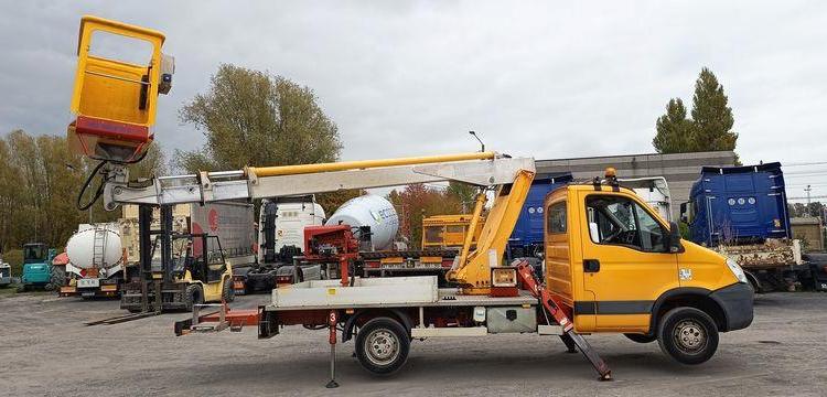 IVECO 35S11   EQUIPE NACELLE 16M  BY-337-SD