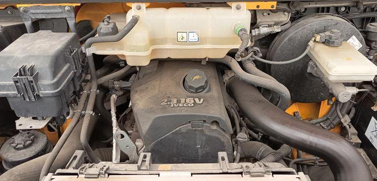 IVECO 35S11   EQUIPE NACELLE 16M  BY-337-SD