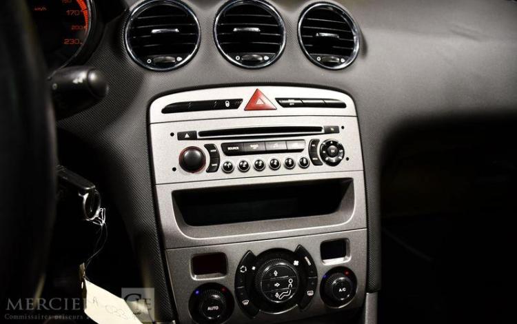 PEUGEOT 308 GRIS CA-033-GC