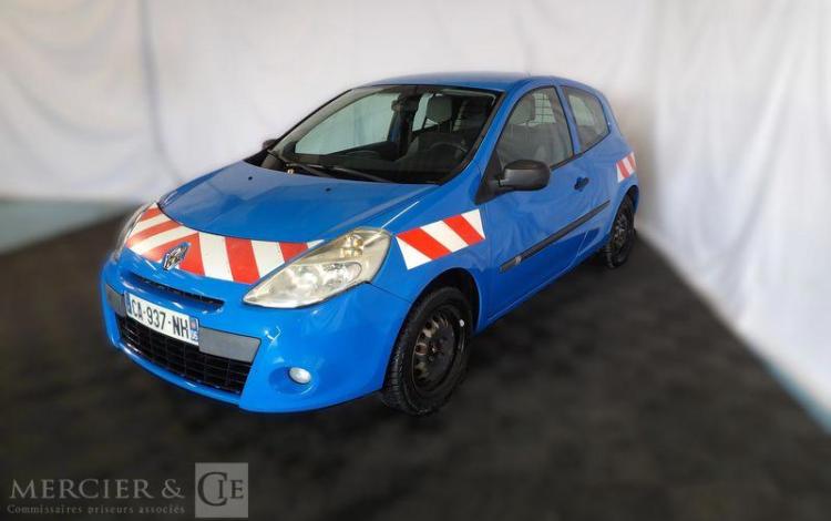 RENAULT CLIO  CA-937-NH