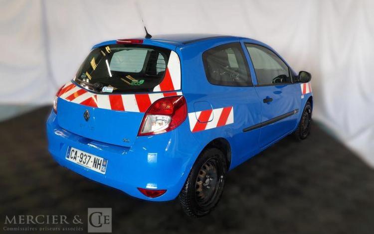 RENAULT CLIO  CA-937-NH