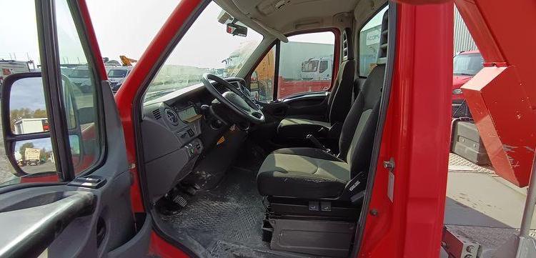 IVECO V35S11 AVEC NACELLE INF 15M  CB-682-TE