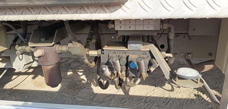 IVECO V35S11 AVEC NACELLE INF 15M  CB-682-TE