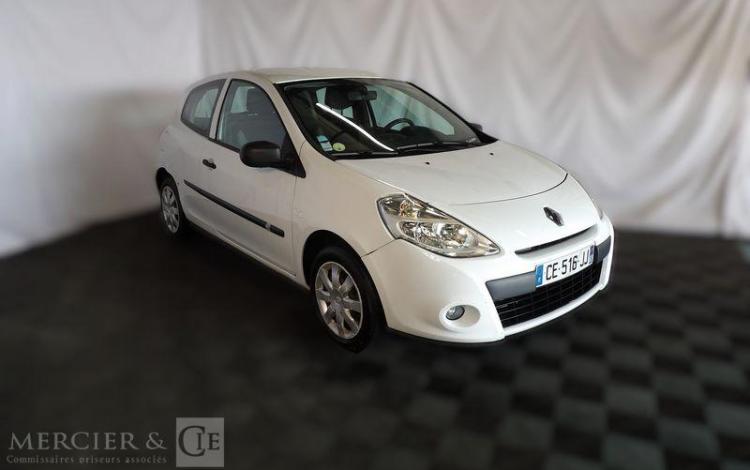RENAULT CLIO III  CE-516-JJ