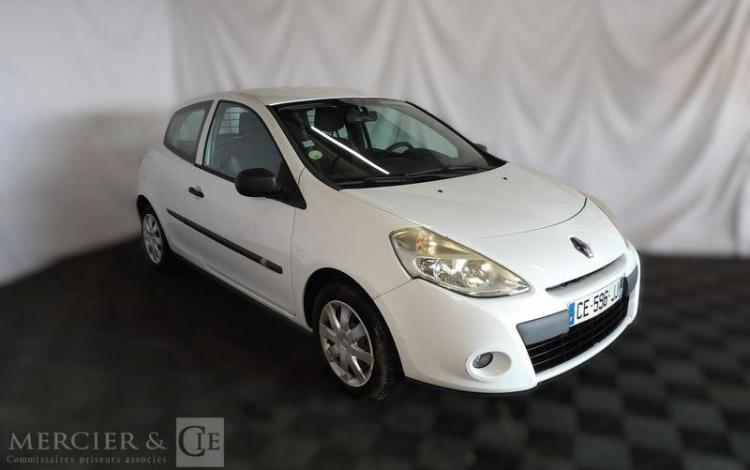 RENAULT CLIO DCI  CE-596-JJ