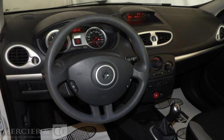 RENAULT CLIO DCI  CE-596-JJ