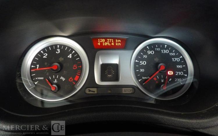 RENAULT CLIO DCI  CE-596-JJ