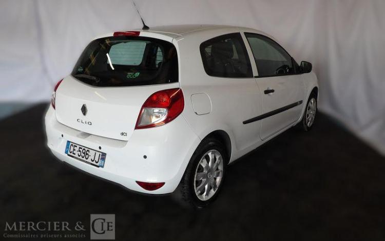 RENAULT CLIO DCI  CE-596-JJ