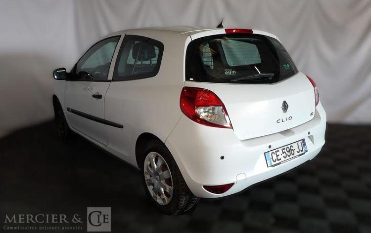 RENAULT CLIO DCI  CE-596-JJ