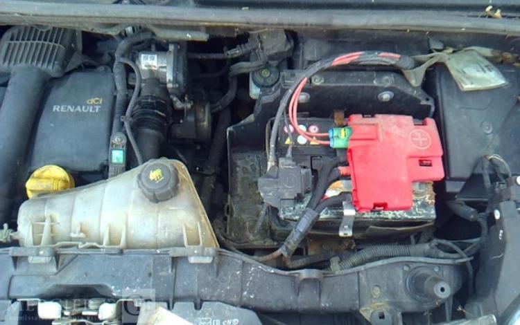 RENAULT KANGOO  CF-057-LS
