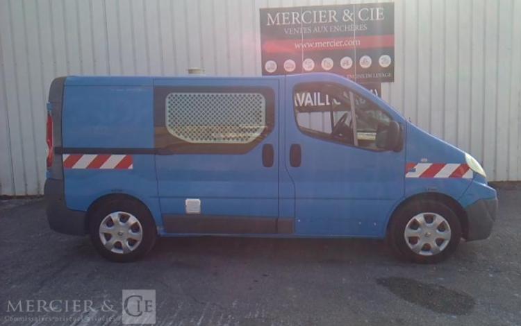RENAULT TRAFIC II  CF-418-LA