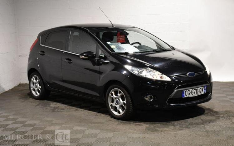 FORD FIESTA 1.6 TDCI 95CH TITANIUM NOIR CG-670-QX
