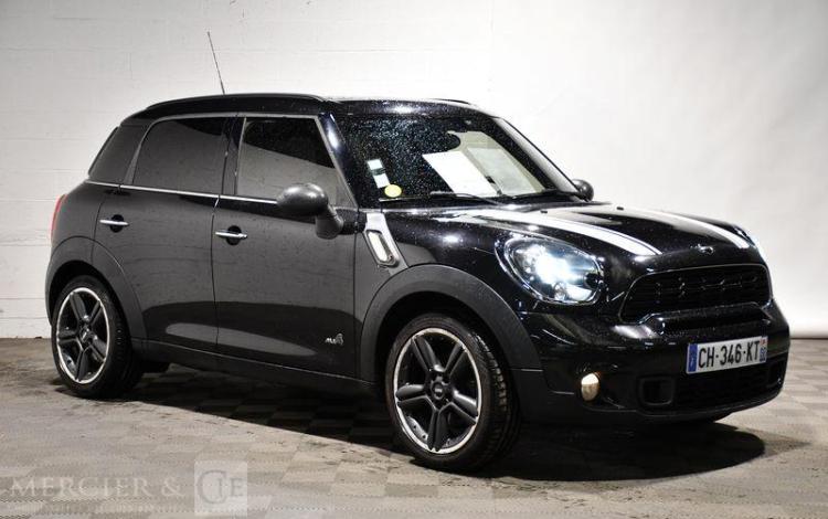 MINI COUNTRYMAN 2.0 SD 145 COOPER ALL4 NOIR CH-346-KT