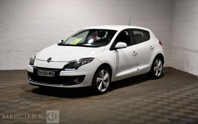 RENAULT MEGANE 1.6 DCI 130CH ENERGY DYNAMIQUE BLANC CH-920-MH