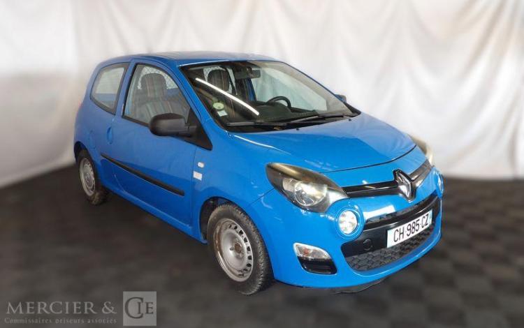 RENAULT TWINGO II DCI  CH-985-CZ
