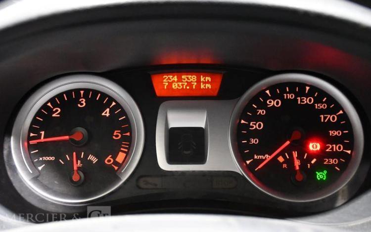 RENAULT CLIO STE AIR DCI 75CH BLANC CJ-985-YE