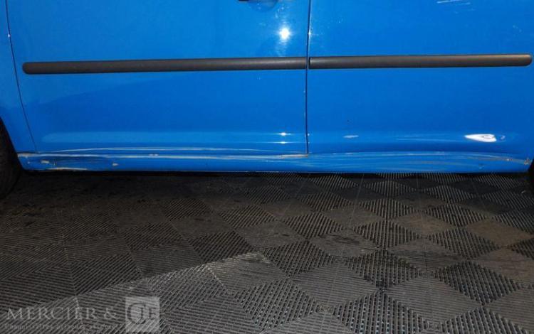 VOLKSWAGEN CADDY GPL  CM-752-RC