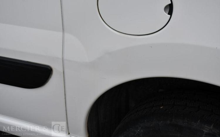 PEUGEOT EXPERT BLANC CQ-348-AA