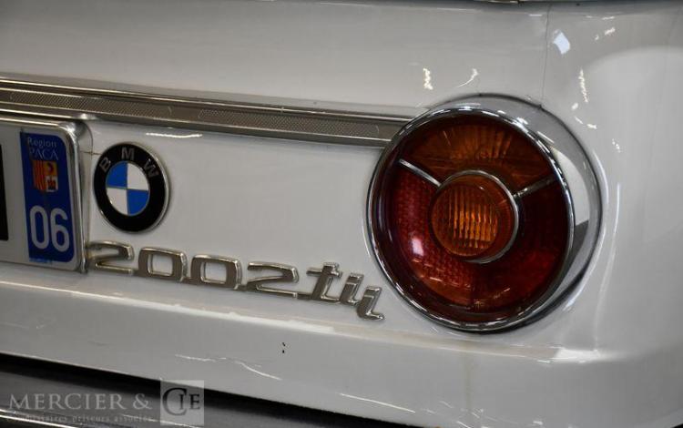 BMW 2002 TII BLANC CR-391-ZM