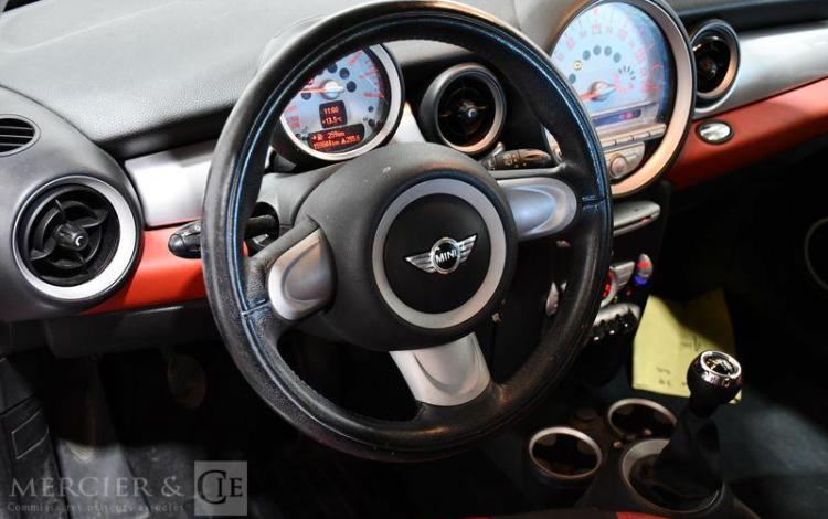 MINI COOPER 1.6 120CH COOPER ROUGE CS-220-ZH
