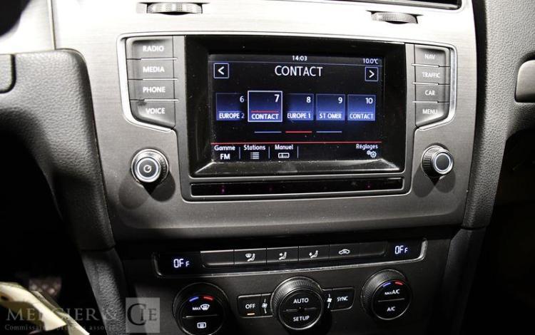 VOLKSWAGEN GOLF BREAK 1,6 TDI 105 BLUEMOTION BUSINESS CONFORT LINE GRIS CT-377-NR