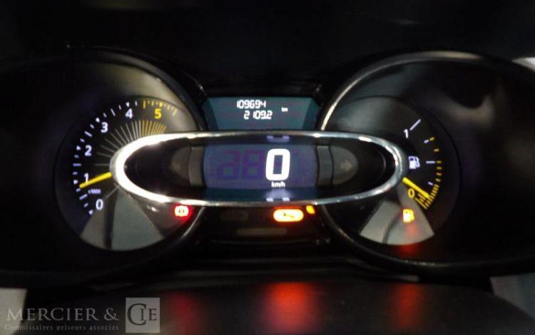 RENAULT CLIO IV BLEU CW-270-LX