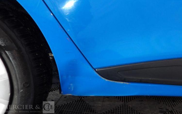 RENAULT CLIO IV BLEU CW-270-LX