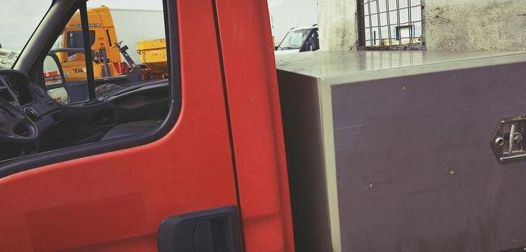 IVECO 35C BENNE  CY-504-KJ