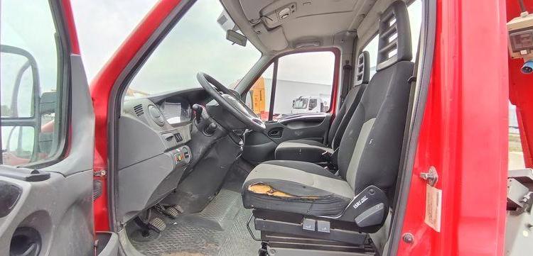 IVECO DAILY 35S11 AVEC NACELLE MULTITEL 160 ALU/DS 16M – 5537 HEURES – 131066 KMS ROUGE DA-510-PB