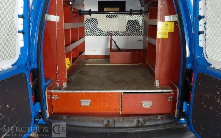 VOLKSWAGEN CADDY GPL  DB-683-TA