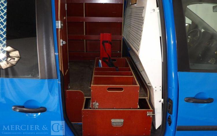VOLKSWAGEN CADDY GPL  DB-683-TA