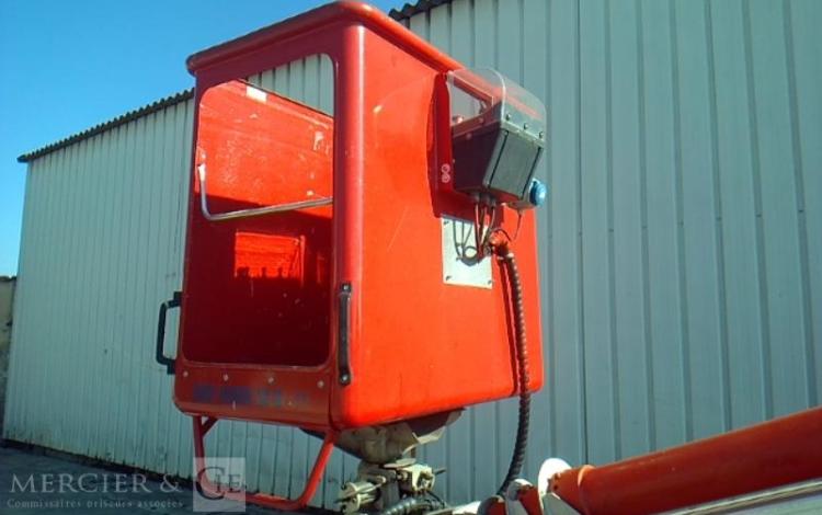 IVECO 35S AVEC NACELLE 20M  DC-572-JW