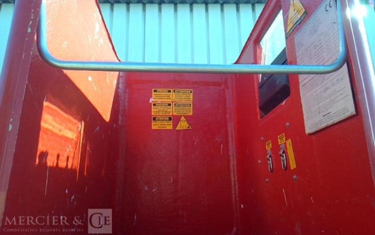 IVECO 35S AVEC NACELLE 20M  DC-572-JW