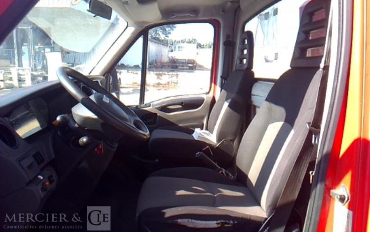 IVECO 35S AVEC NACELLE 20M  DC-572-JW