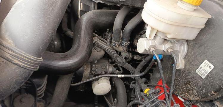 IVECO 35S AVEC NACELLE 16M  – NON ROULANT -TREUIL  DD-705-AF