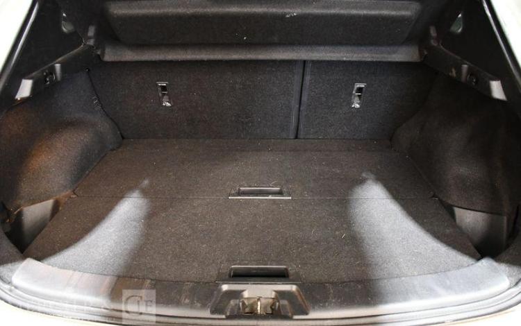 NISSAN QASQHAI GENERATION-II 1.2 DIGT 115CH VISIA 2WD BLANC DE-358-HL