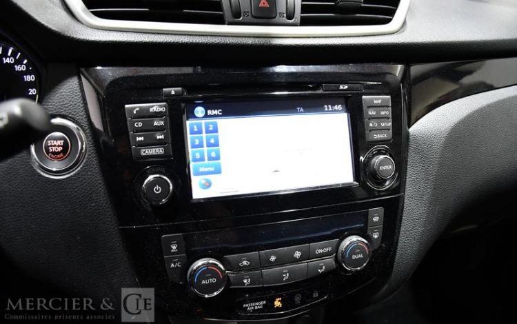 NISSAN QASQHAI GENERATION-II 1.2 DIGT 115CH VISIA 2WD BLANC DE-358-HL