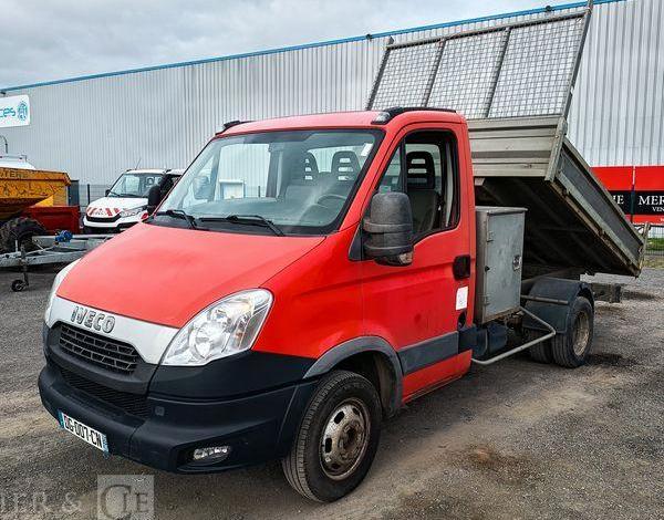 IVECO 35C13 BENNE SIMPLE CABINE COFFRE  DG-007-CN